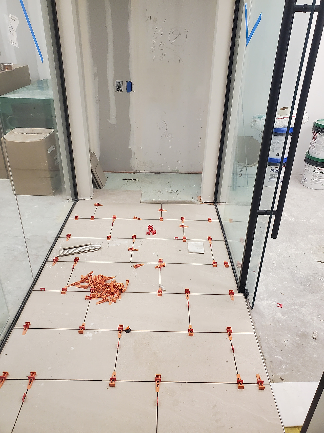 Commercial install, leveling-clipped